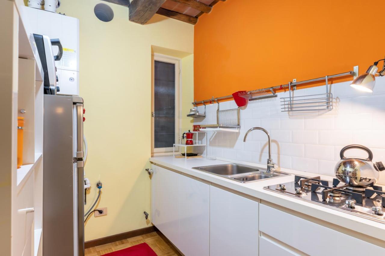 Piazza Napoleone Lovely Central Apartment 卢卡 外观 照片